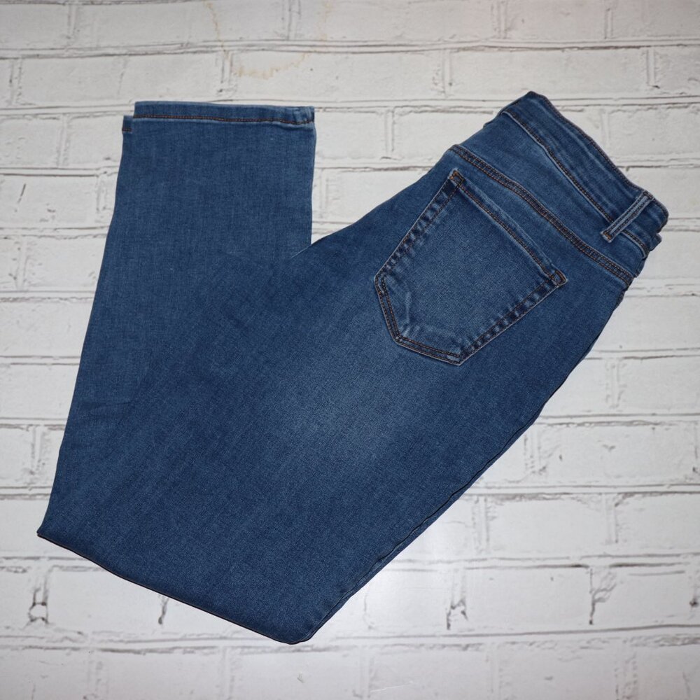 💙 Falls Creek Denim Jeans · Size 10 · Medium Wash
